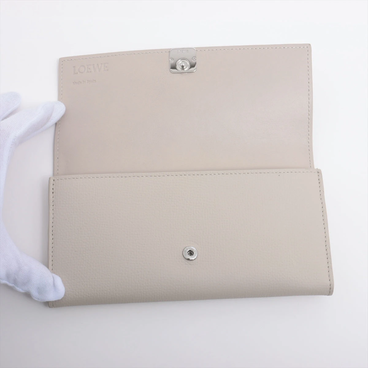 ロエベ アナグラム コンチネンタル レザー 長財布 アイボリー A3403647  