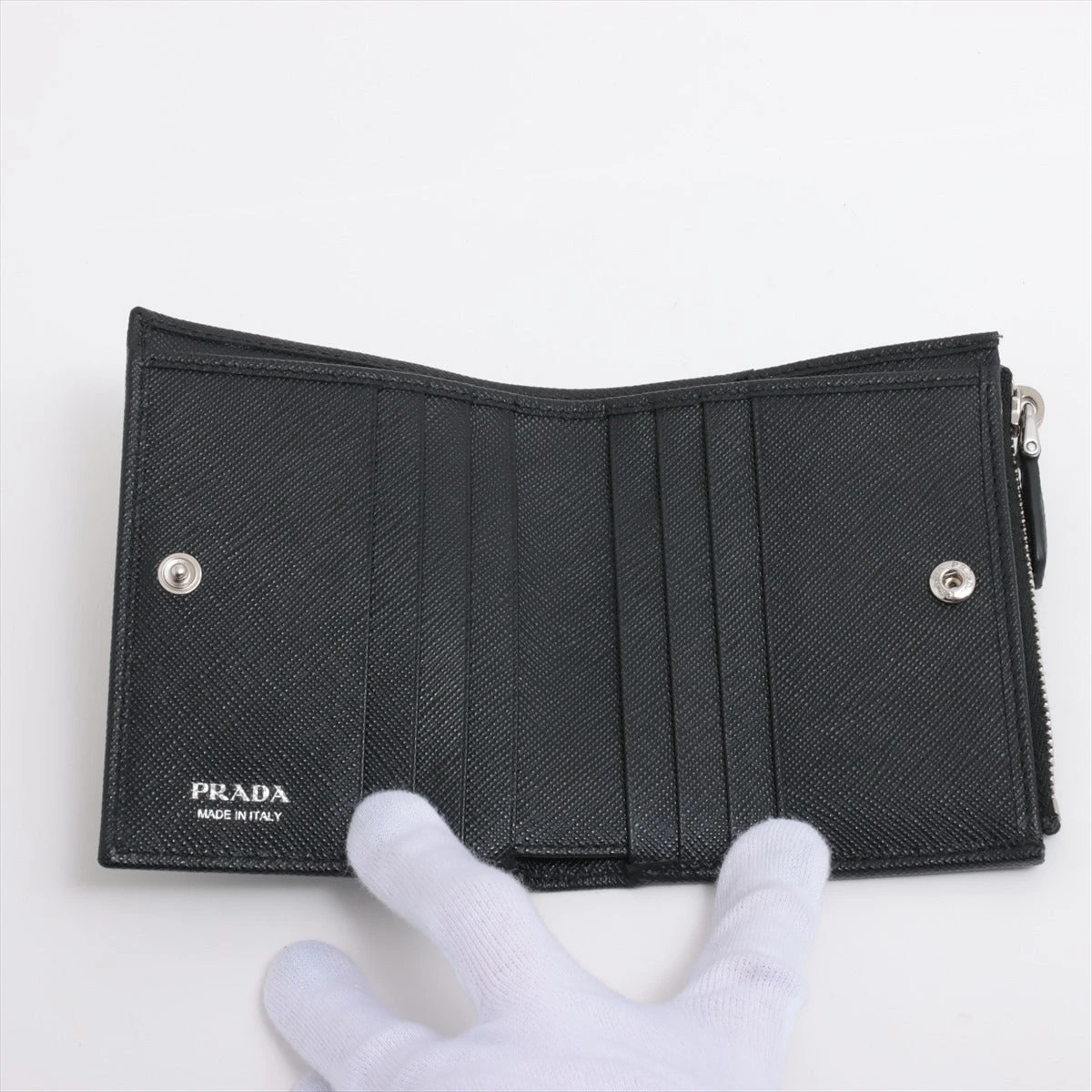 プラダ サフィアーノ 1ML050 レザー 財布 ブラック A3404971｜中古