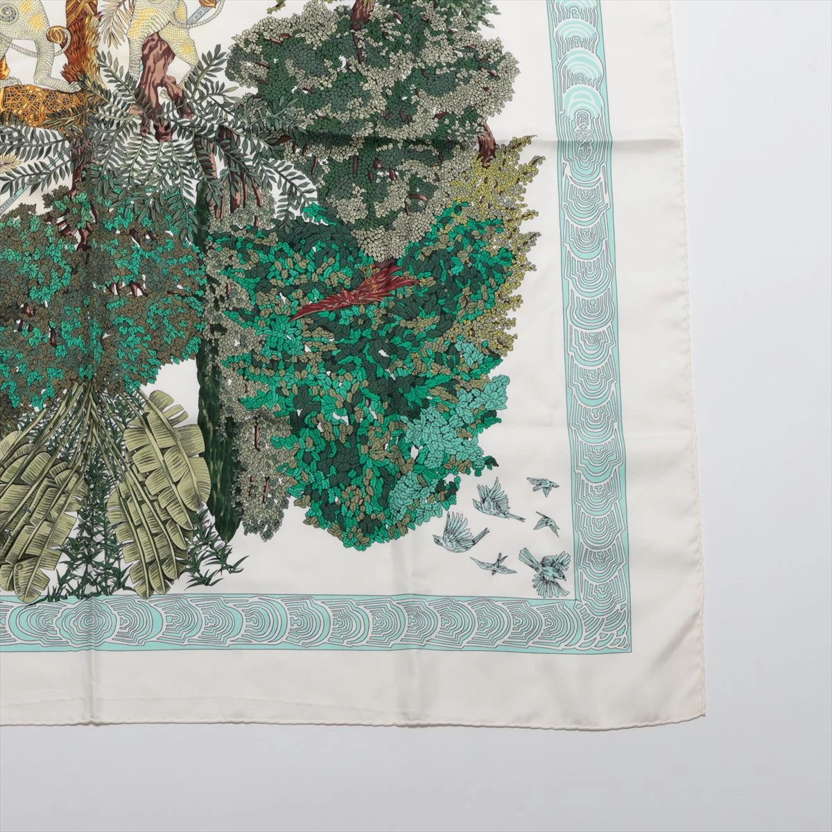 【早い者勝ち！】HERMES カレ90 木の伝説　グリーン 早い者勝ち！】HERMES カレ90 木の伝説 グリーン 希少！早い者