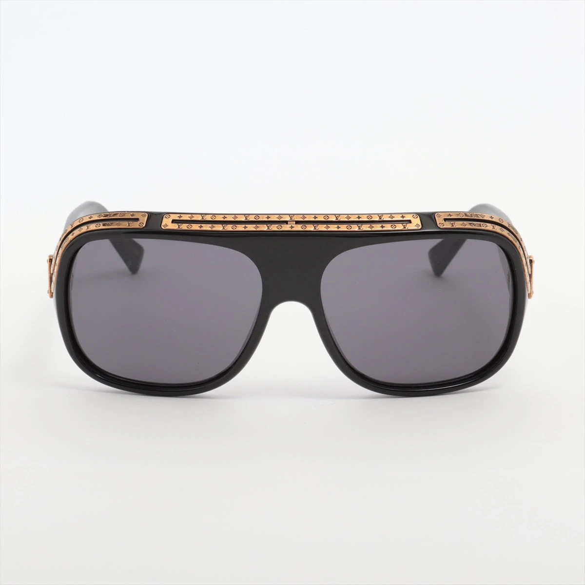 ヴィトン TV1284 サングラス プラスチック ブラック Z2516U