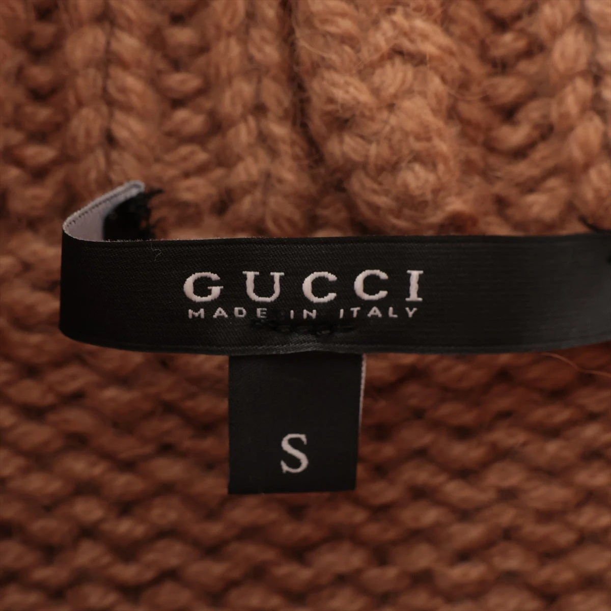 値下げ！GUCCIポンチョ 大人気のキャメル 楽天市場】グッチ ポンチョの通販