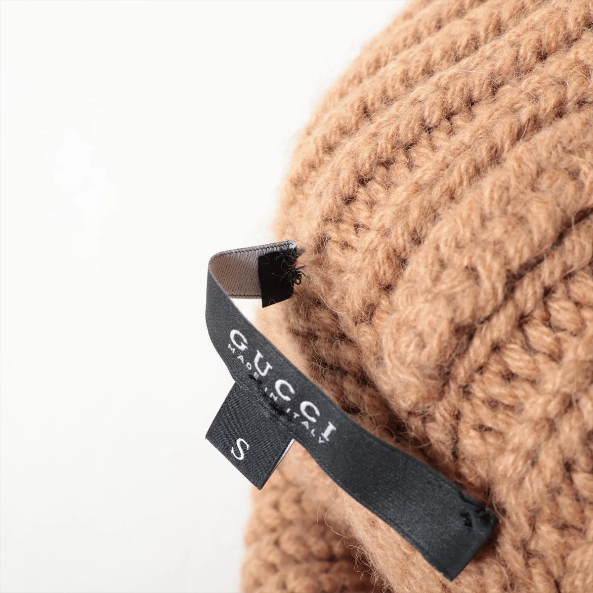 値下げ！GUCCIポンチョ 大人気のキャメル GUCCI - 正規品GUCCI×adidasポンチョの通販 by ♡｜グッチならラクマ