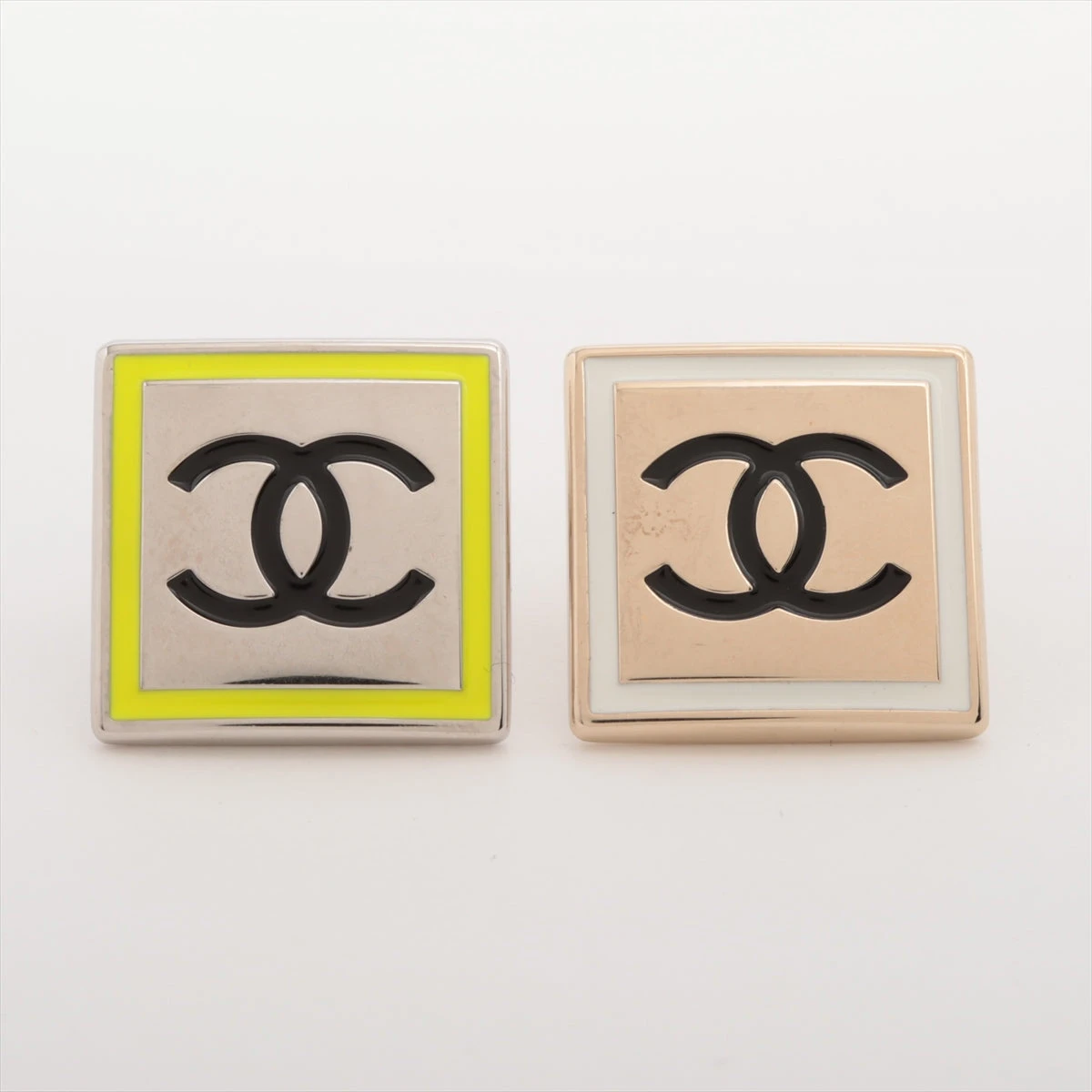 シャネル ココマーク ピン ブローチ 【公式通販】