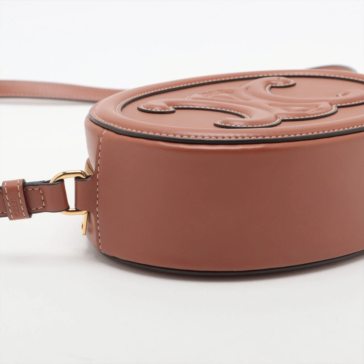 セリーヌ オーバルパース キュイル トリオンフ レザー