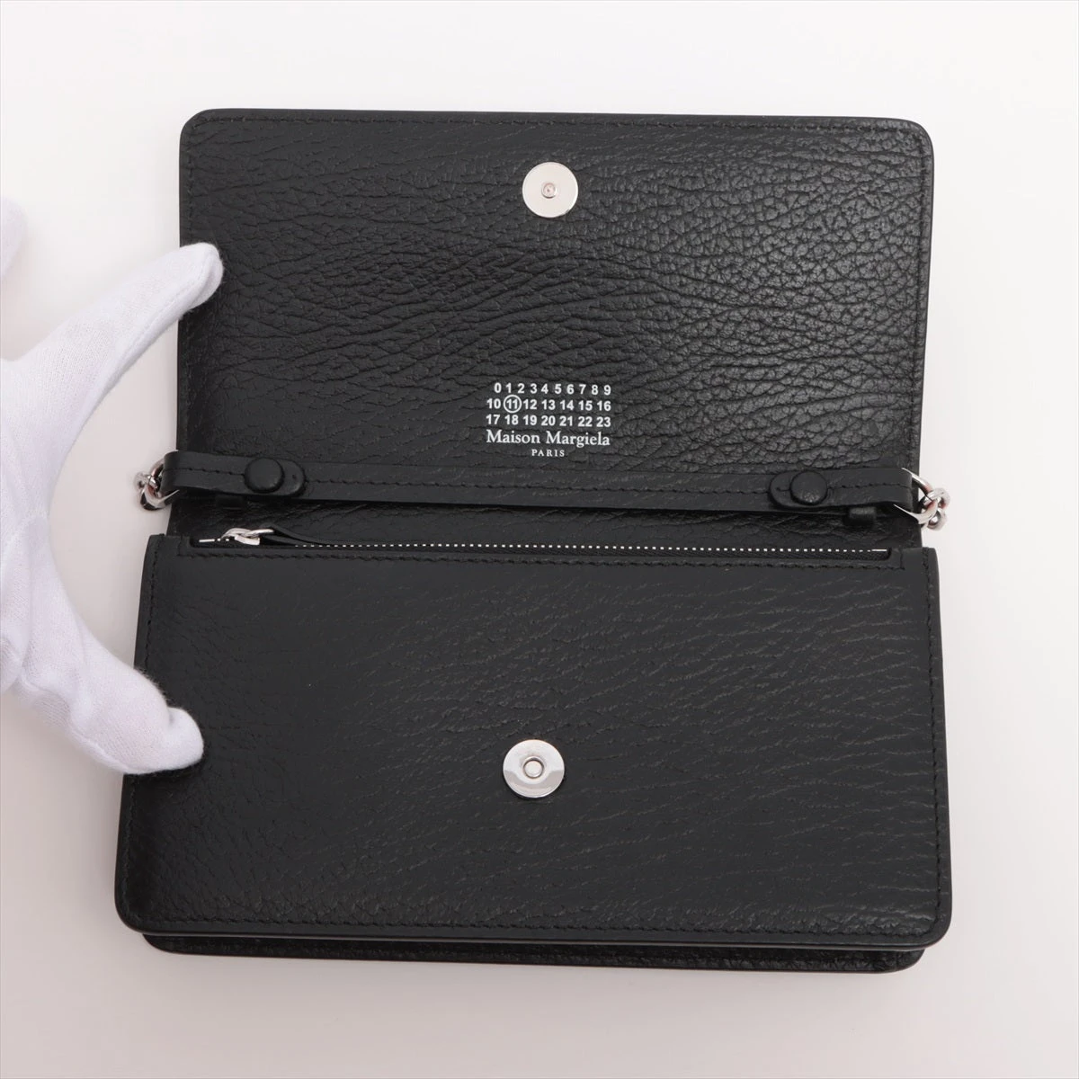 メゾンマルジェラ 4ステッチ チェーン ウォレット ブラック 箱付属品あり Maison Margiela】4ステッチ チェーン ウォレット (Maison