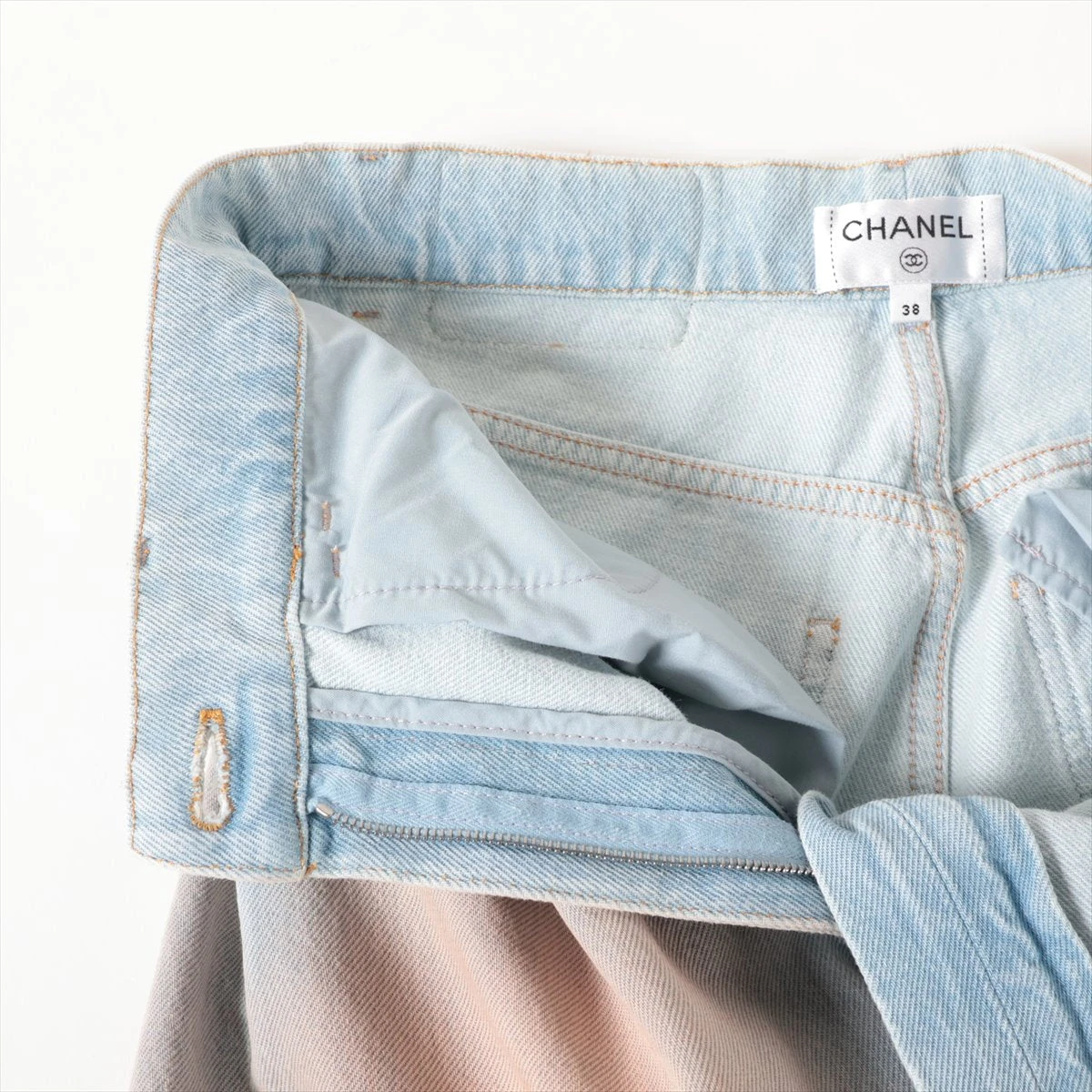 【24新作♪ハンサム】CHANEL コットン ブルー＆ホワイト パンツ 24新作♪ハンサム】CHANEL コットン ブルー＆ホワイト パンツ