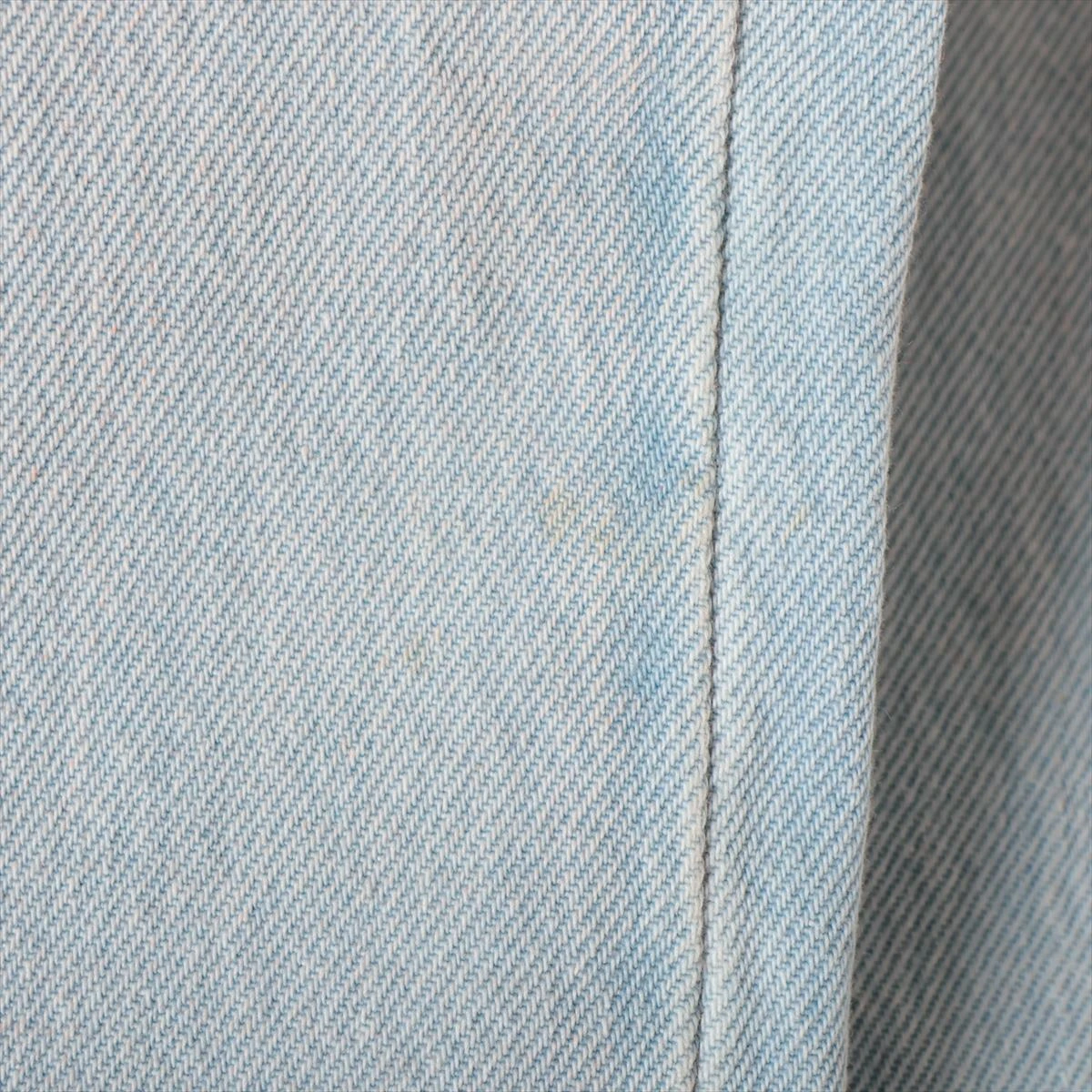 CHANEL ライトブルーデニムパンツ　36 正規品CHANEL ロゴプリントデニム 36