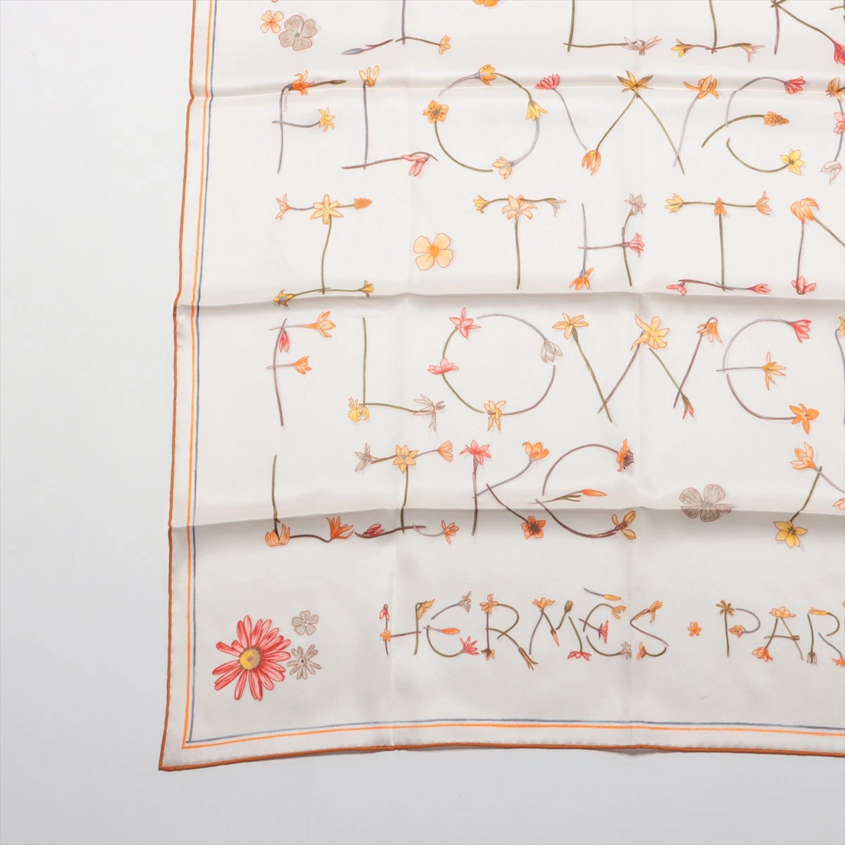 未使用HERMESエルメスカレI Like Flowers アイライクフラワーズ 未使用HERMESエルメスカレI Like Flowers アイライクフラワーズ