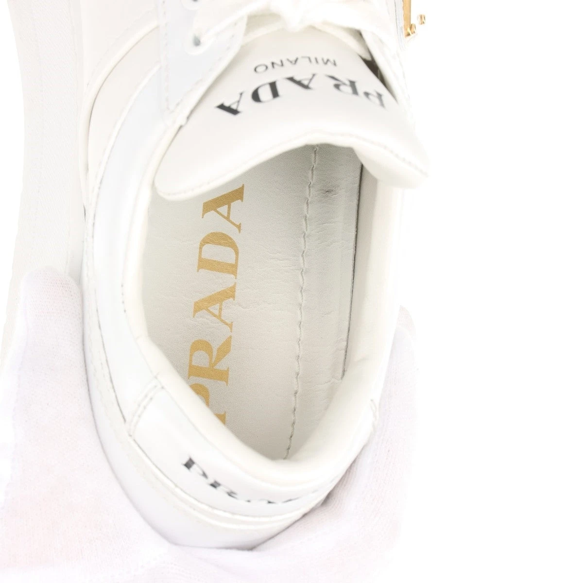 プラダ トライアングルロゴ レザー スニーカー 38 レディース ホワイト