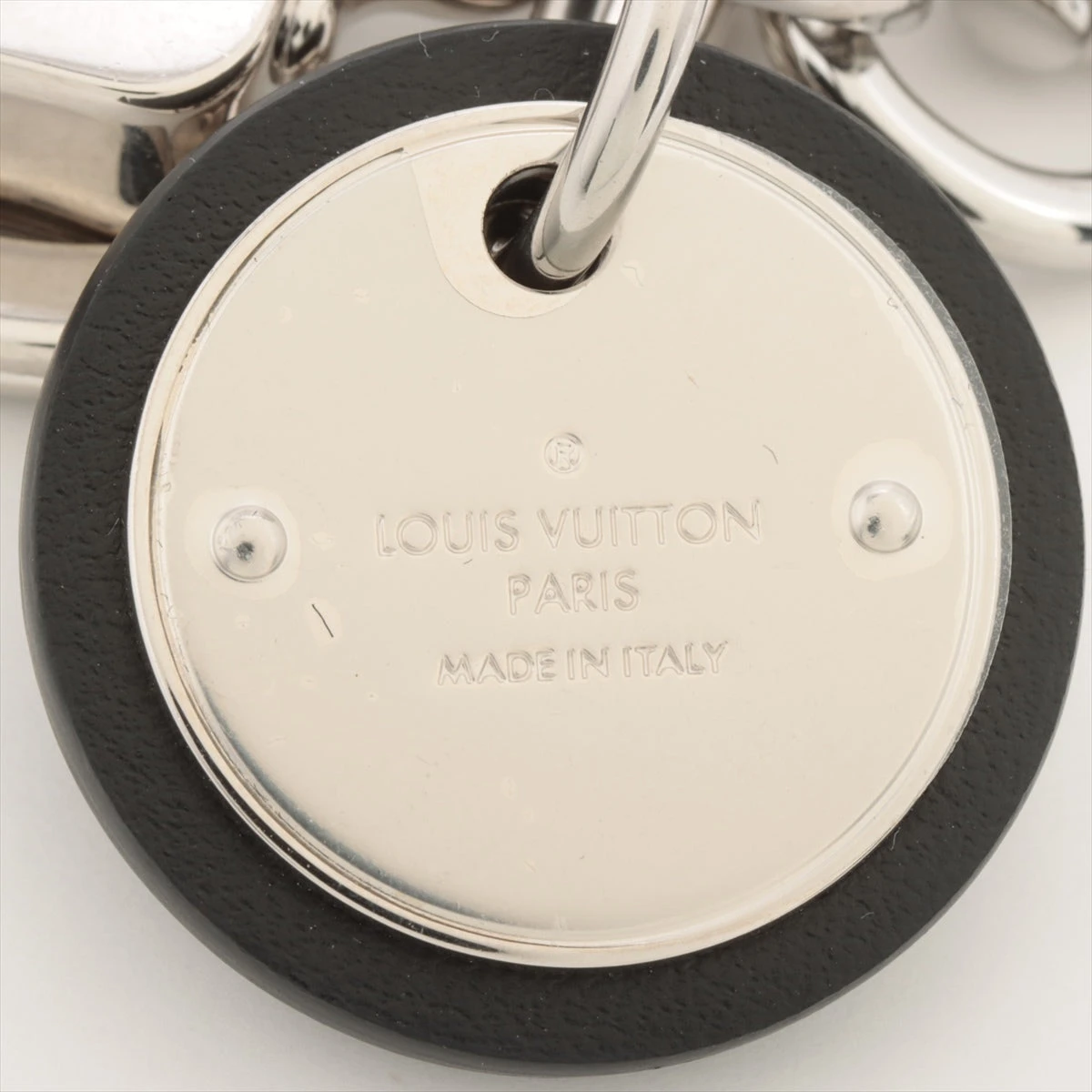 未使用　ルイヴィトン　キーホルダー ヴィトン M01471 IK1254 チャーム PVC×レザー キーホルダー LV
