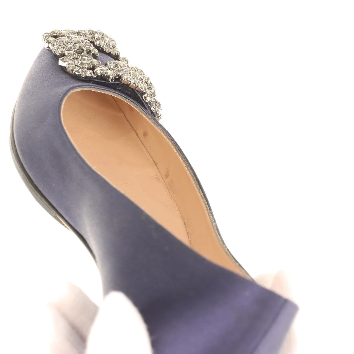 マノロブラニク ハンギシ サテン ブラック 35.5 マノロブラニク ハンギシ サテン×レザー フラットパンプス 35.5