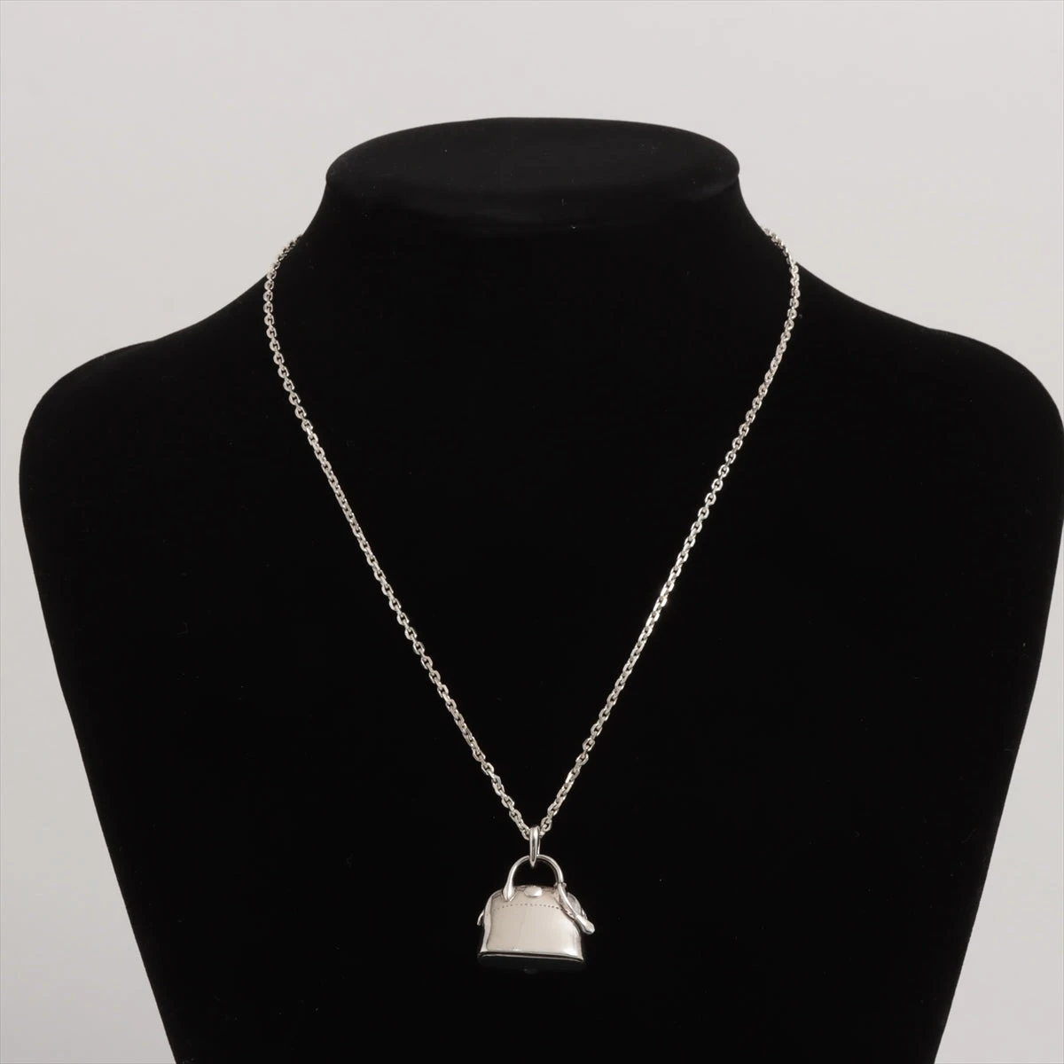 HERMESエルメスピルケース ボリードバッグモ チーフピルケースペンダント HERMESエルメスピルケース ボリードバッグモ チーフピルケース