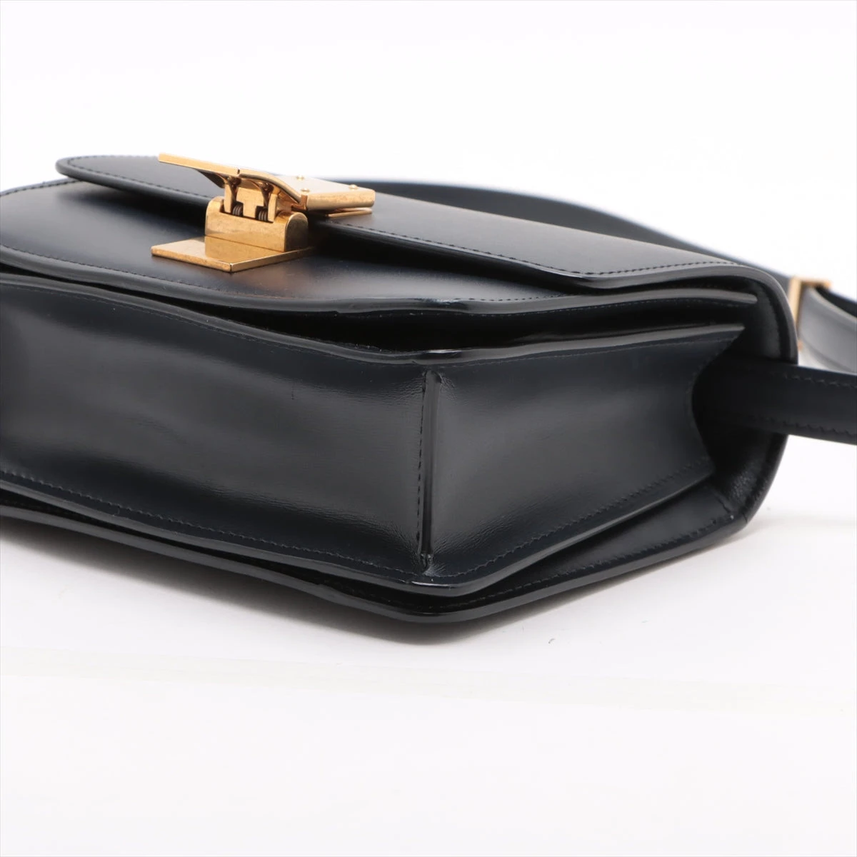 セリーヌ クラシックボックス スモール レザー ショルダーバッグ