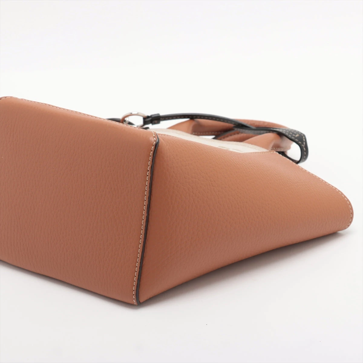 最終値下げTod's ダブルアップレザー&キャンバス ミニ【2025年購入】