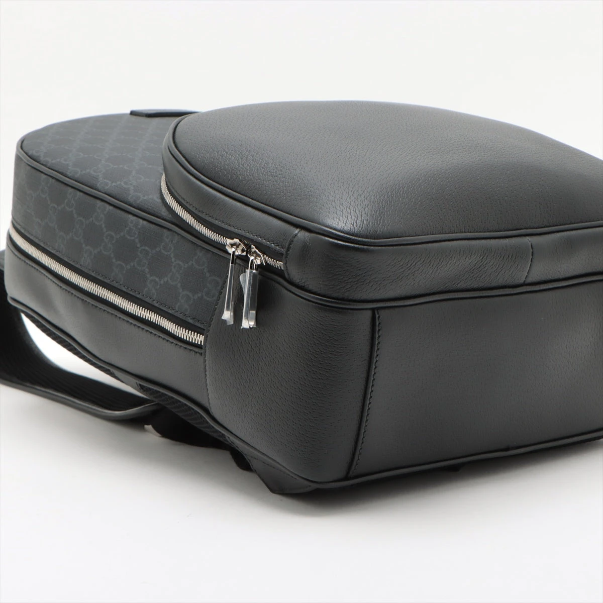 グッチ GGスプリーム PVCxレザー バックパック リュック 322069 黒 グッチ GUCCI バックパック リュック GGスプリーム グレー 黒