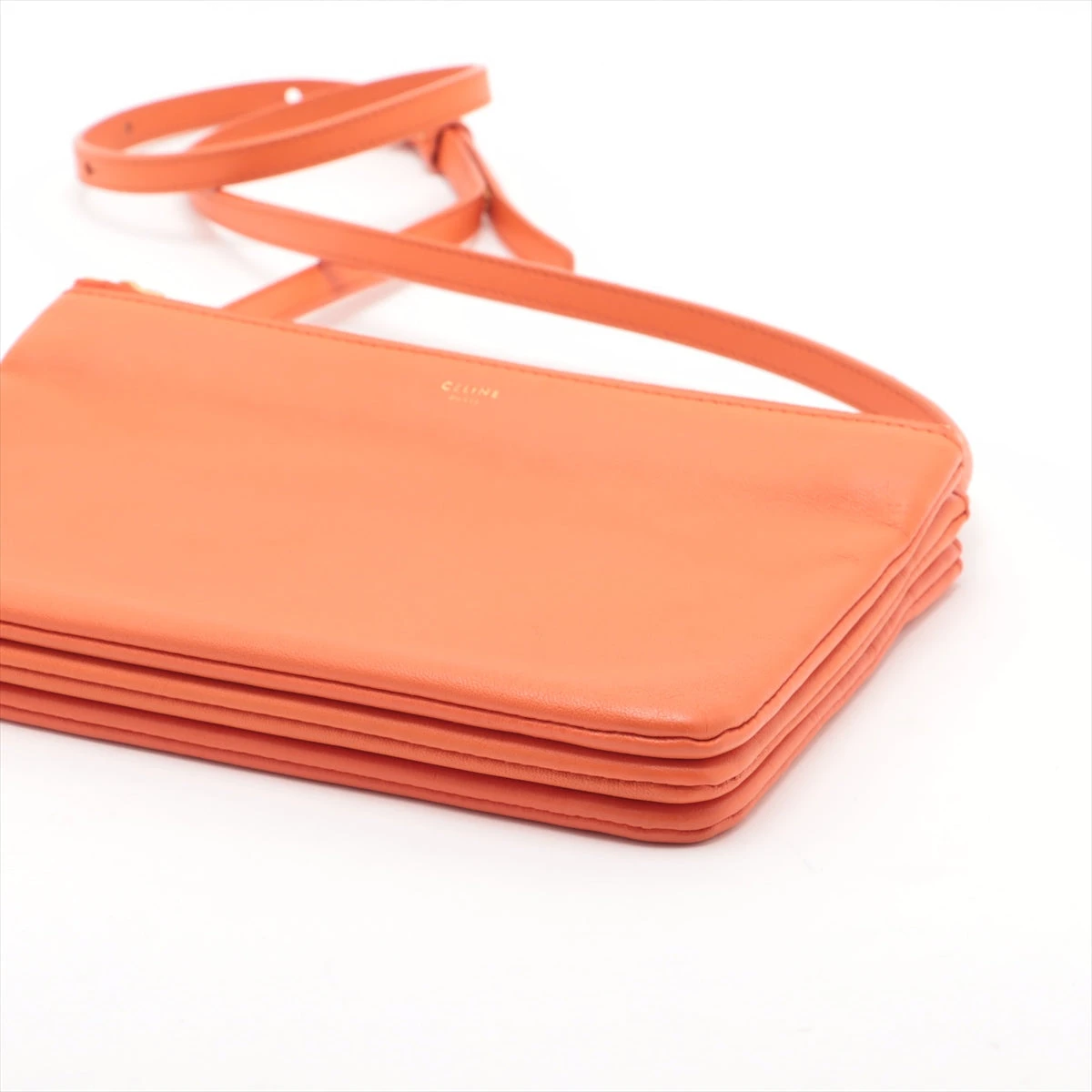 セリーヌ トリオ レザー ショルダーバッグ オレンジ WZ457667｜中古 