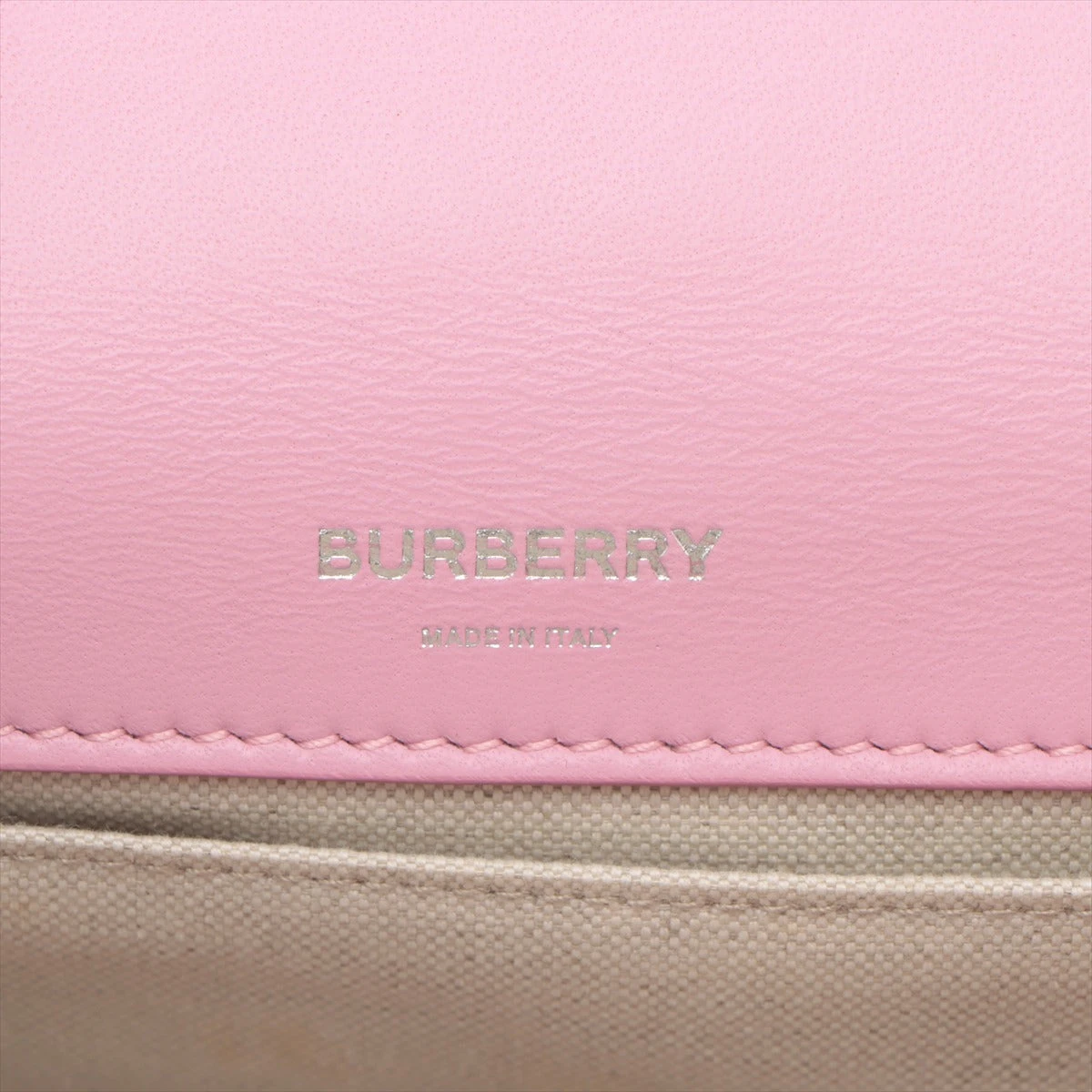 バーバリー　ショルダーバッグ　ピンク BURBERRY ピンク ショルダーバッグ
