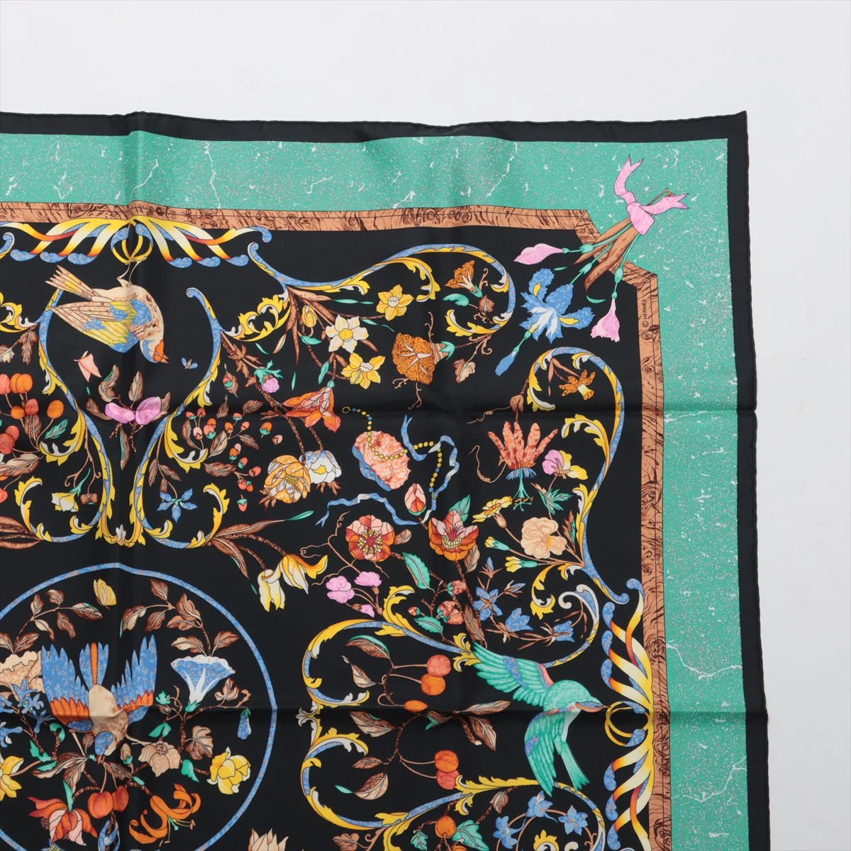 エルメス カレ90 PIERRES d' ORIENT et d' OCCIDENT 東洋の石と