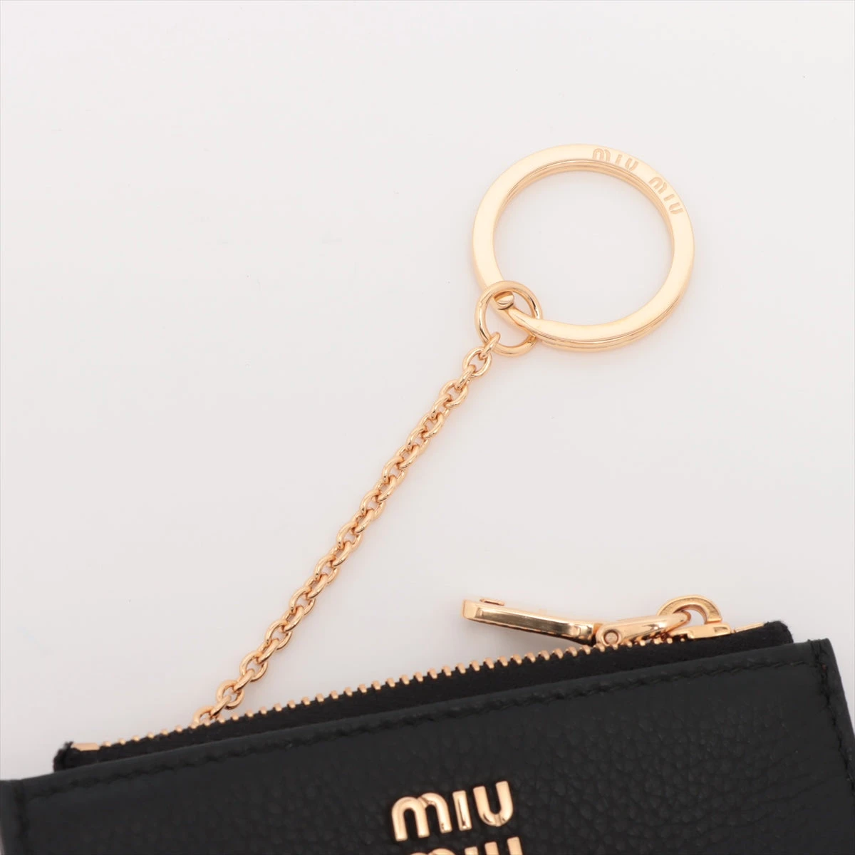 【ミュウミュウ】ロゴ クラシック レザー コインケース miu MIU ミュウミュウ MATELASSE COIN CASE カードケース カード