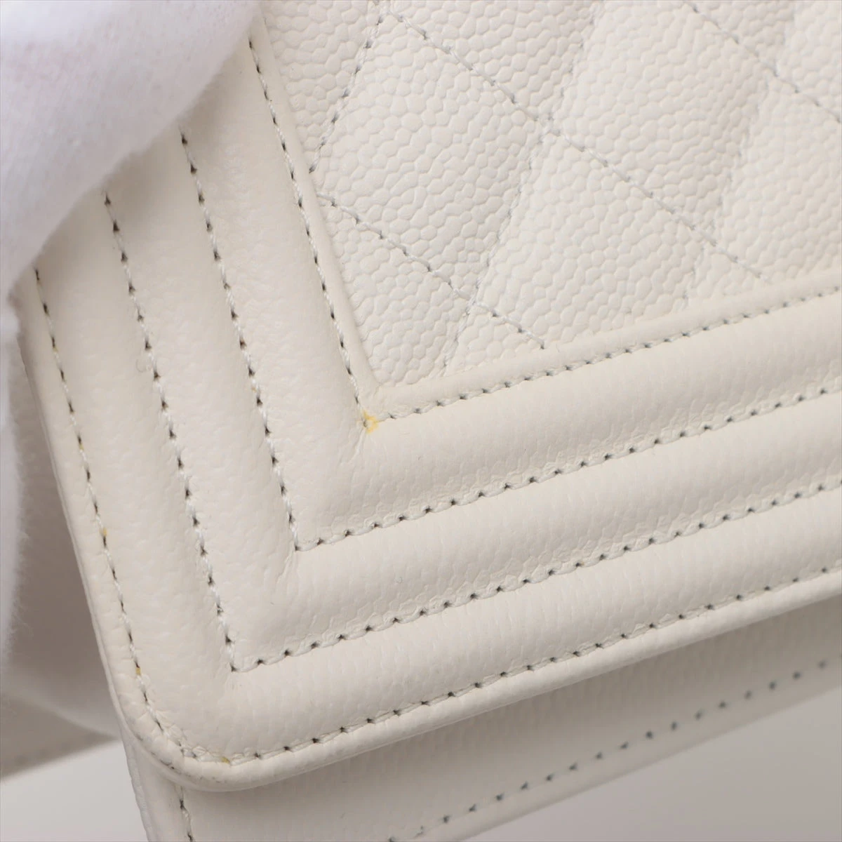 【白フチがアクセント☆】CHANEL ボブハット シャネル ボーイシャネル25 キャビアスキン チェーンショルダー