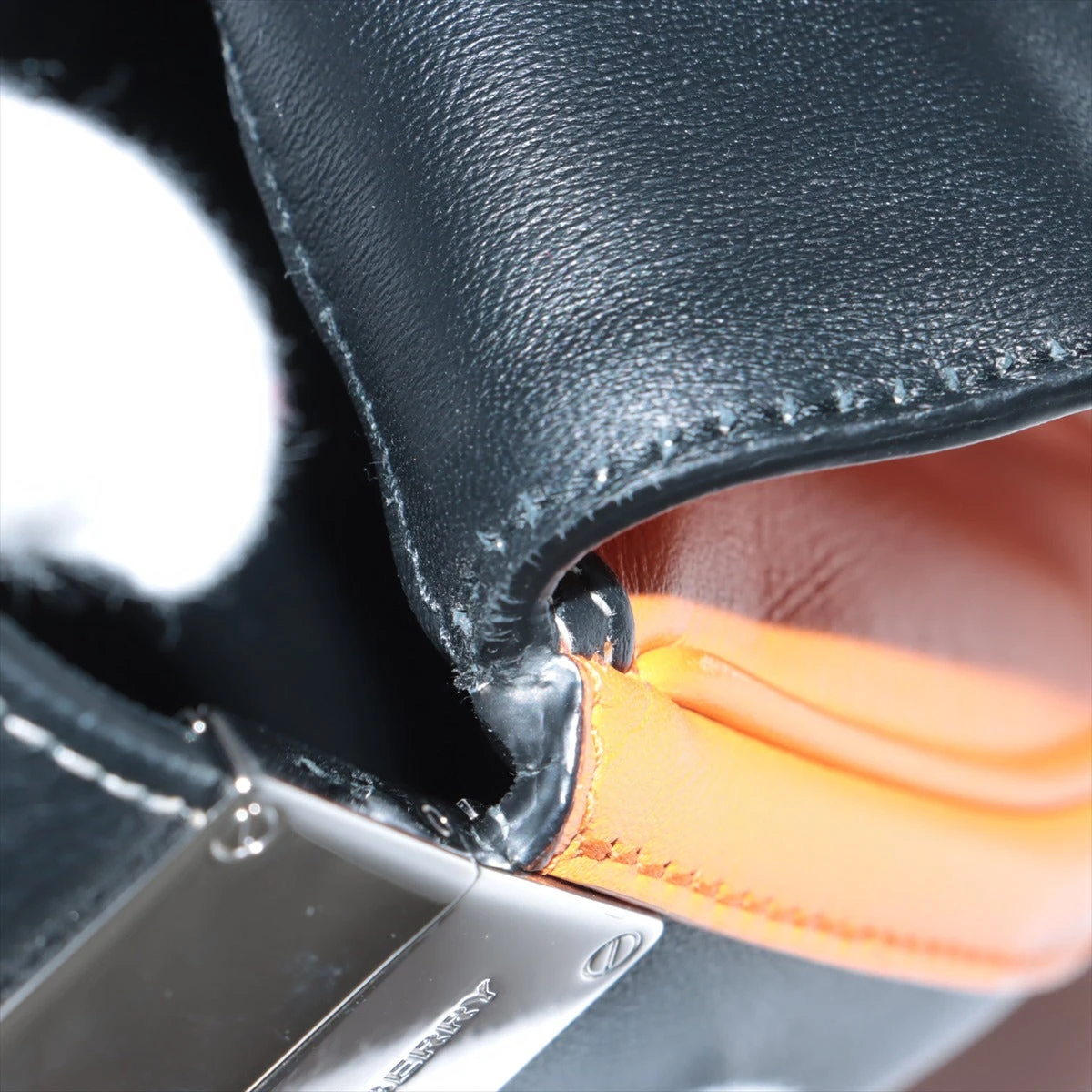 バーバリー オリンピア レザー ショルダーバッグ オレンジ×ブラック