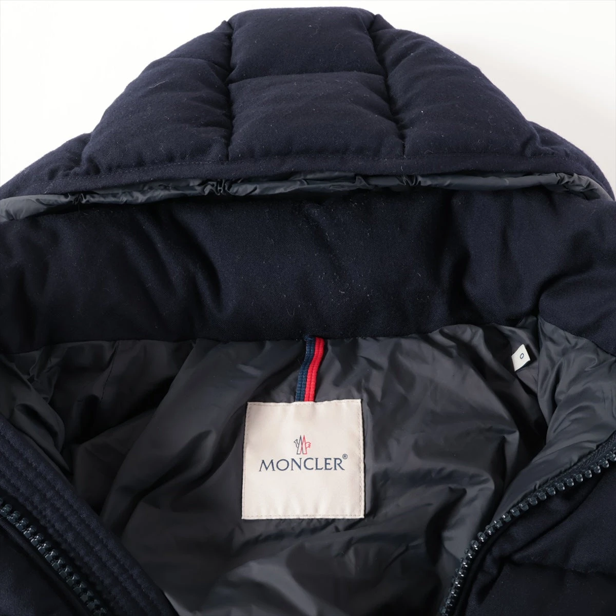 本物鑑定済み　MONCLER モンクレール　ダウンジャケット　Sサイズ　ネイビー 本物鑑定済みMONCLER モンクレールダウンジャケットSサイズネイビー