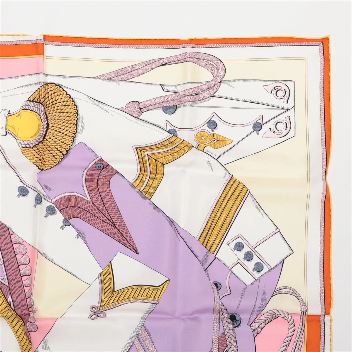 HERMES エルメス　カレ90 スカーフ ドラゴンTSUBAS HERMES エルメス カレ90 TSUBAS シルク スカーフ ドラゴン柄