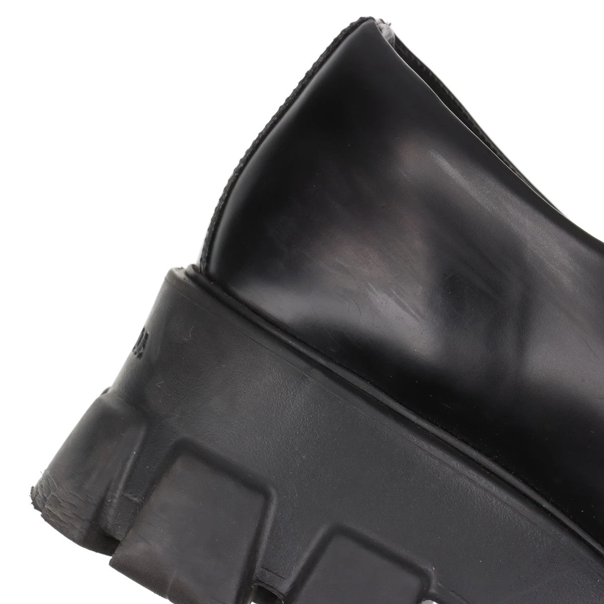 プラダ モノリス ローファー トライアングルロゴ 厚底 37 ブラック プラダ モノリス レザー ローファー 37 レディース ブラック パデッド
