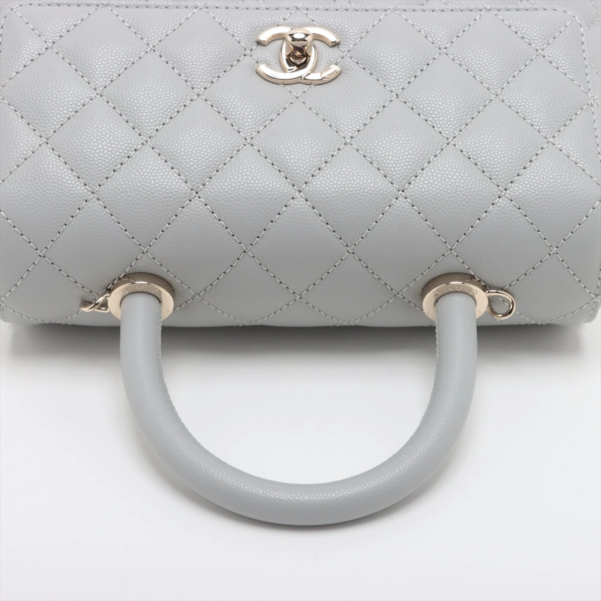 シャネル ココハンドル24 XS キャビアスキン 2WAYハンドバッグ