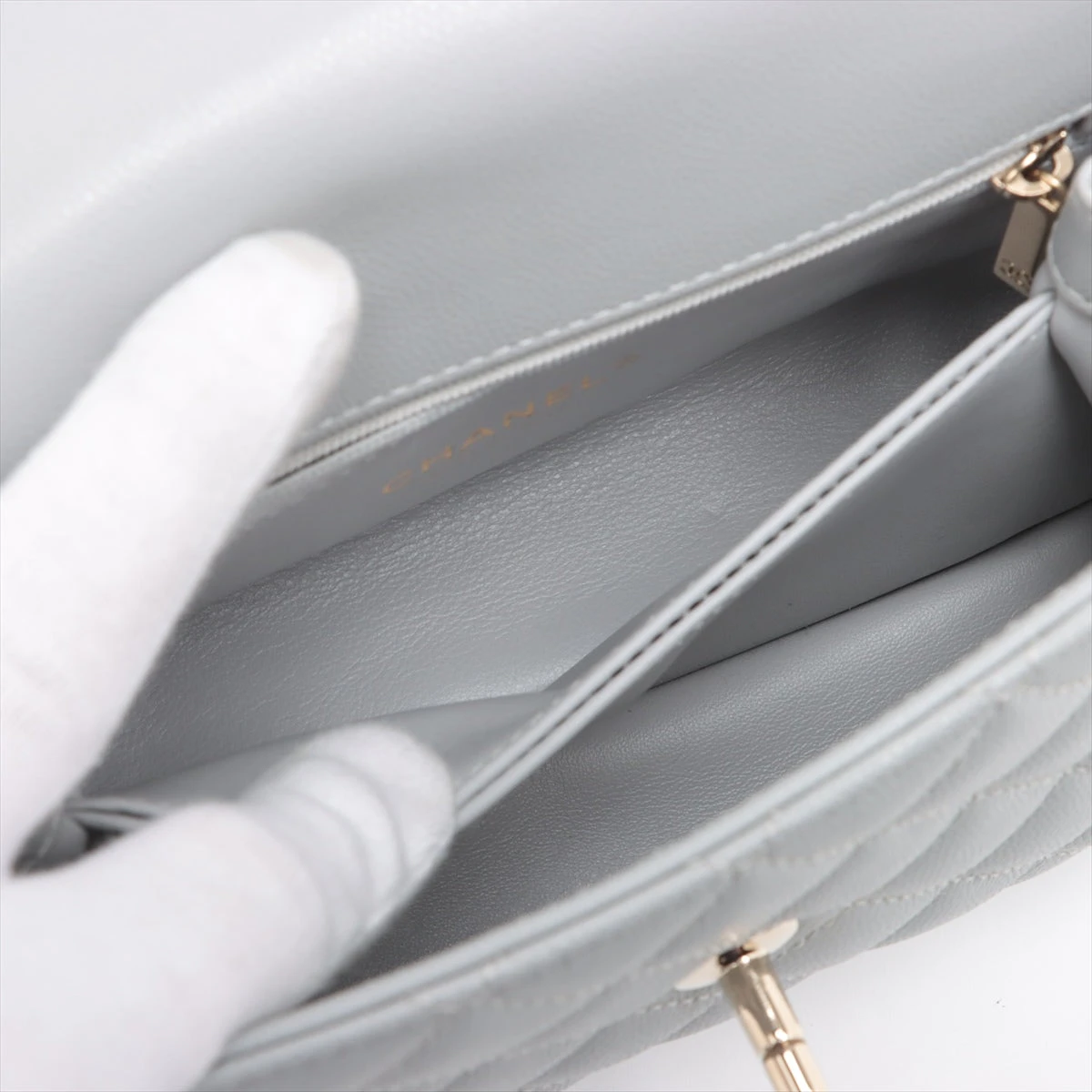 シャネル ココハンドル24 XS キャビアスキン 2WAYハンドバッグ グレー