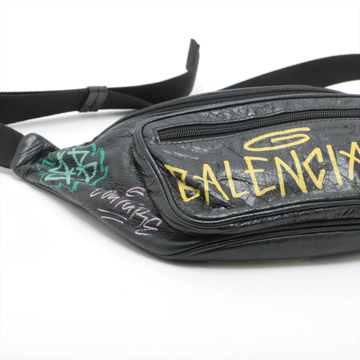 正規品　バレンシアガ　ボディバッグ バレンシアガ ボディバッグ - メルカリ