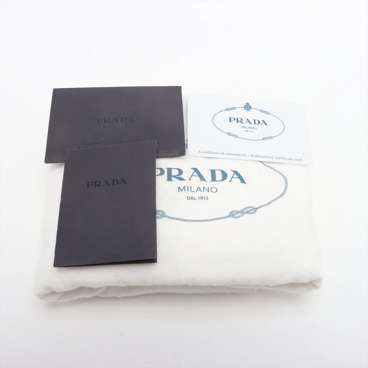 プラダ ヴィッテロダイノ レザー 2WAYハンドバッグ ベージュ BN2579