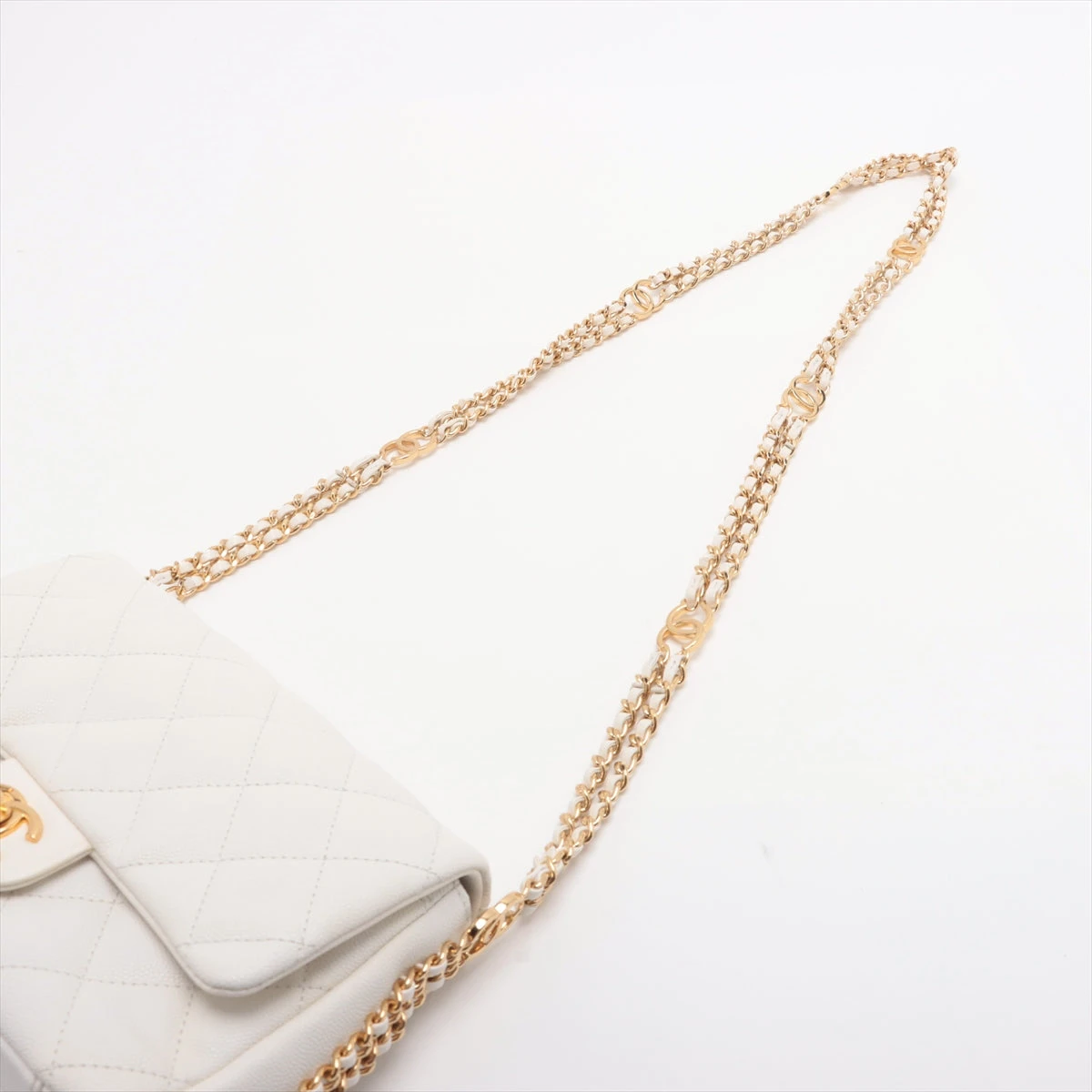 シャネル ミニマトラッセ キャビアスキン チェーンショルダー