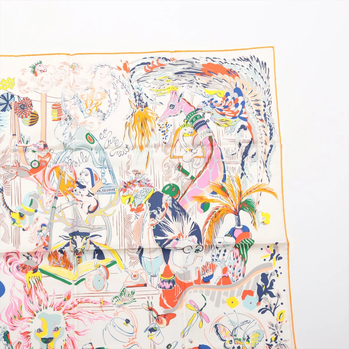 エルメス　カレ90 エミールの夜　Emile et Une Nuit Emile et Une Nuit scarf 90 - Orange | Hermès USA