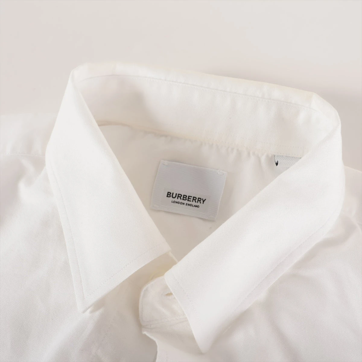 バーバリー ティッシ期 コットン シャツ XL メンズ ホワイト バーバリー ティッシ期 コットン シャツ XL メンズ ホワイト
