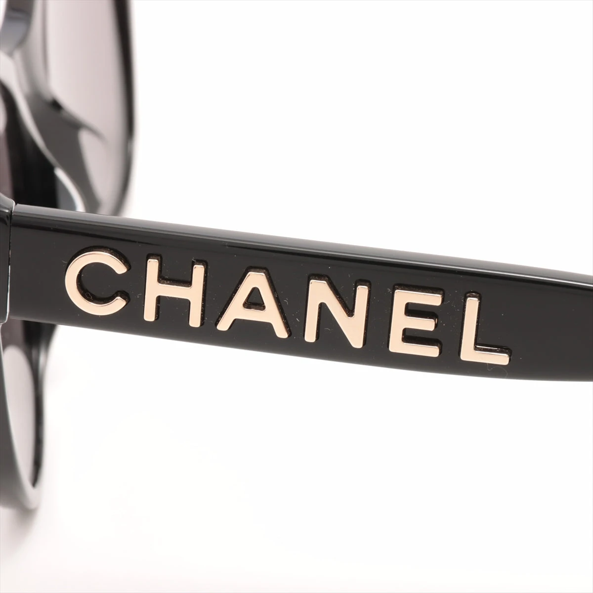 シャネル 5458-A ロゴ サングラス プラスチック ブラック×ホワイト