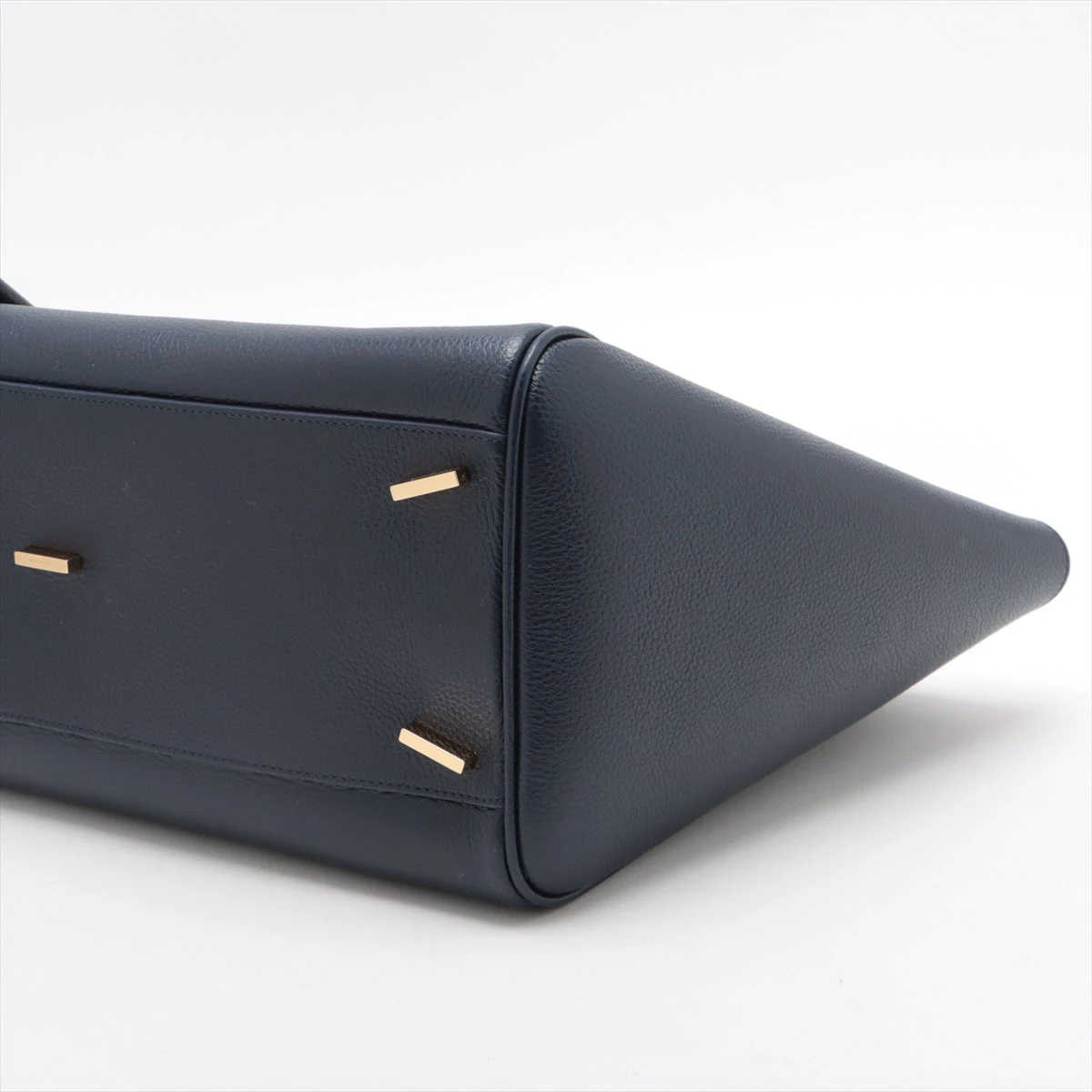 フェラガモ イーストウエスト レザー トートバッグ ネイビー