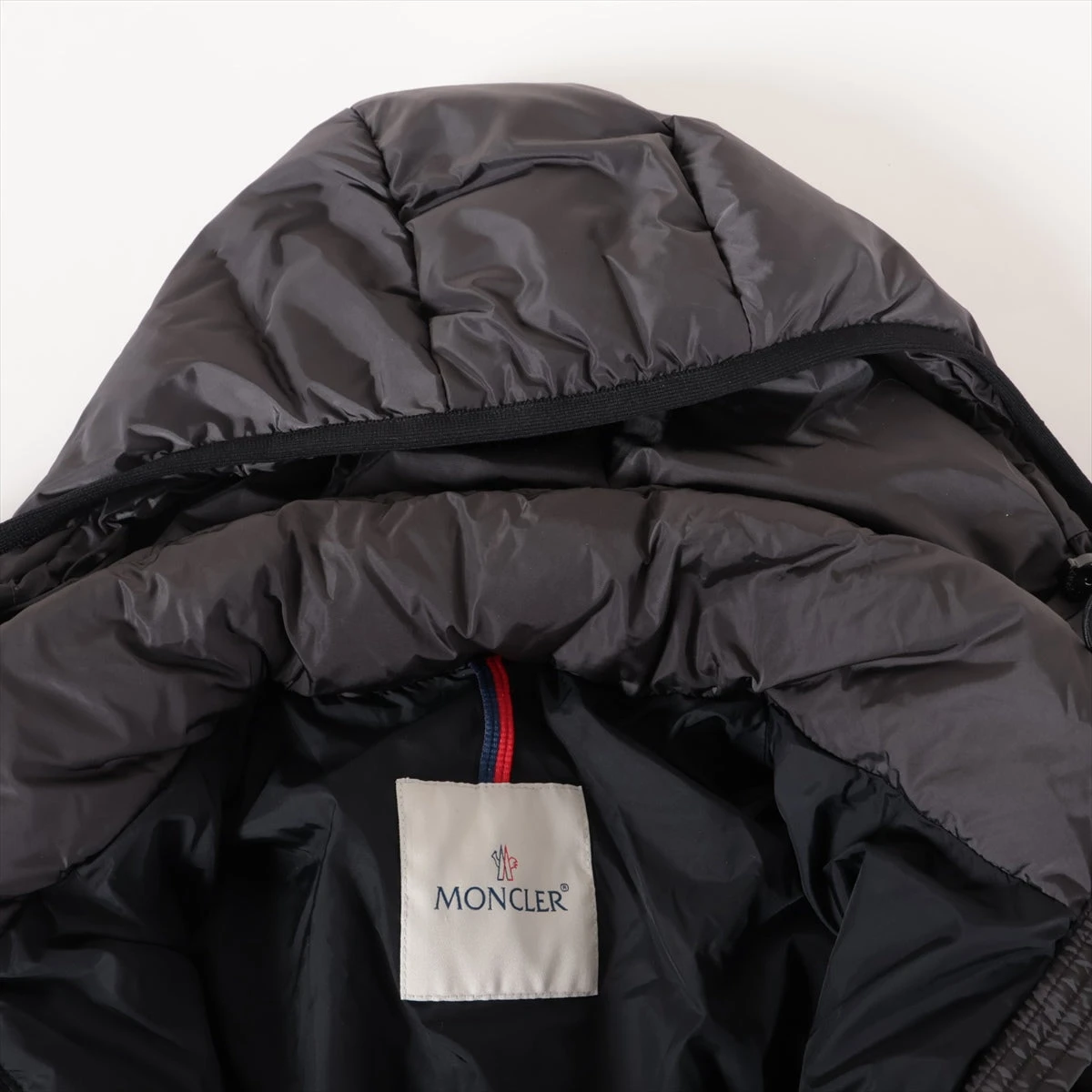 モンクレール　グレー 取り外し可能付きフードダウンジャケット モンクレール 15年 ナイロン ダウンジャケット 00 レディース