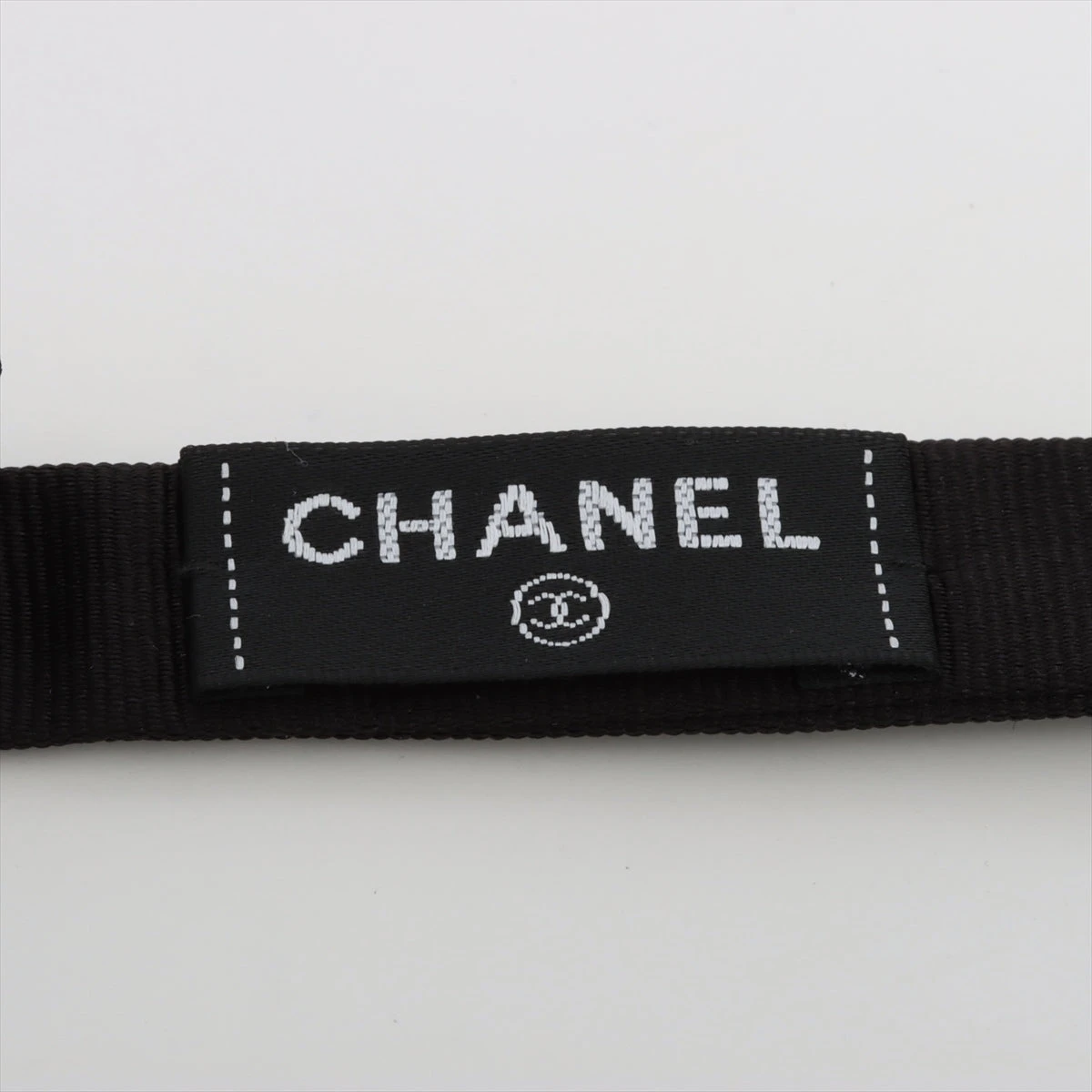 CHANEL ココマーク ワンポイント 蝶ネクタイ リボン シルク ブラック
