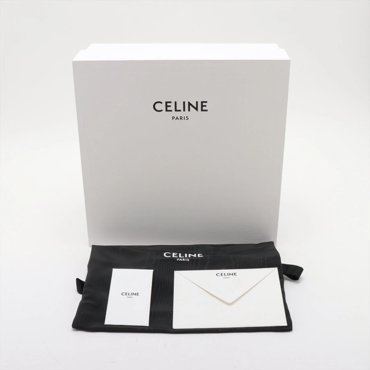 【原価ぶっ壊し割引】トリオンフ ティーンバッグ ティーン トリオンフ バッグ / リザード - ブラック | CELINE