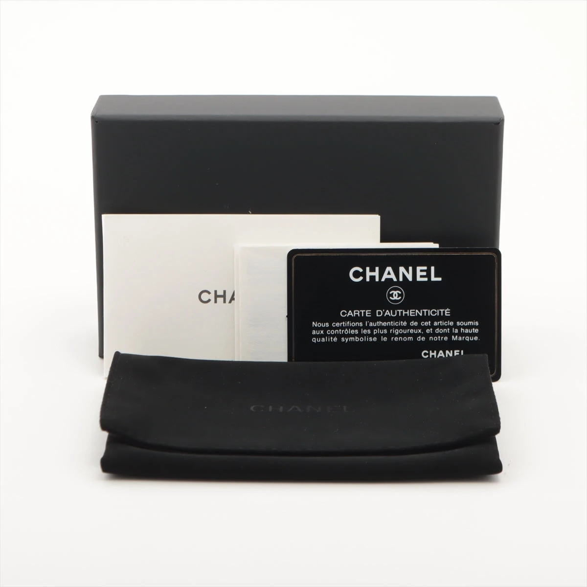 CHANEL マトラッセ　ケース　キャビアスキン　ブラック CHANEL シャネル マトラッセ フラグメントケース クラシック