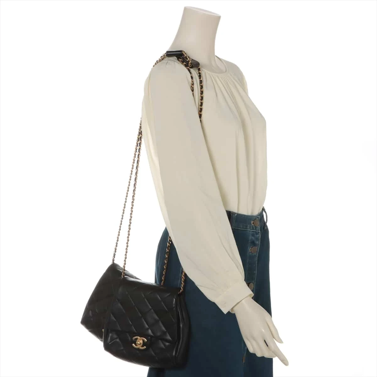 シャネル マトラッセ ラムスキン チェーンショルダーバッグ ダブル