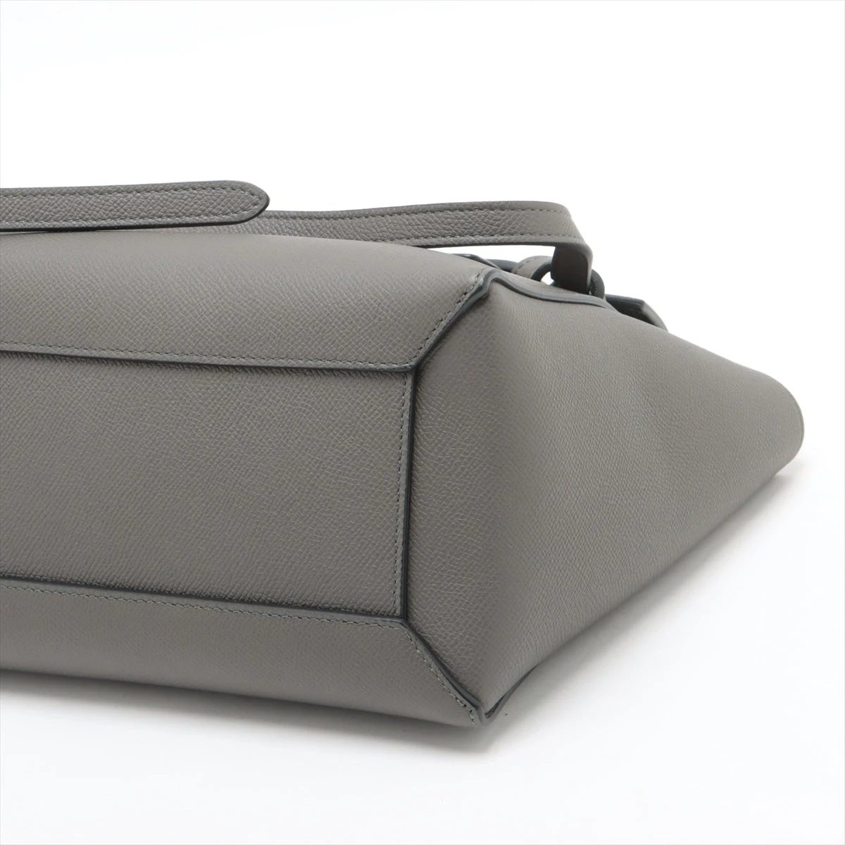 セリーヌ　ベルトバッグ CELINE（セリーヌ）の次なるアイコンバッグ♡ BELT BAG（ベルト