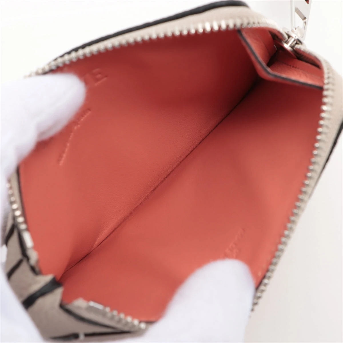 ✨️美品✨️ ロエベ アナグラム コインケース シボ革 型押し レザー ベージュ LOEWE ロエベ アナグラム コインカードホルダー ライトオート