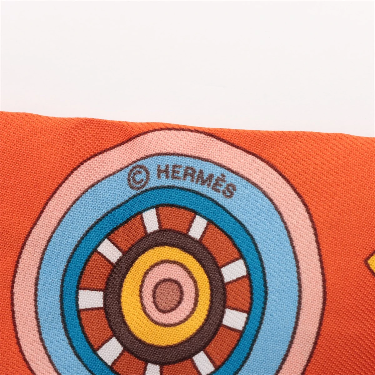 HERMES エルメス　シルク　24FBG ツイリー　スカーフ　オレンジ エルメス ツイリー FRANCE PARIS 24 Fbg FB スカーフ シルク