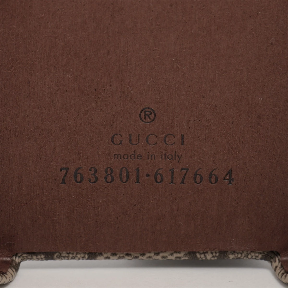 グッチ GG スプリーム PVC レザー iPhone 15 ケース ベージュ GUCCI - グッチ GG スプリーム PVC レザー iPhone 15 ケース