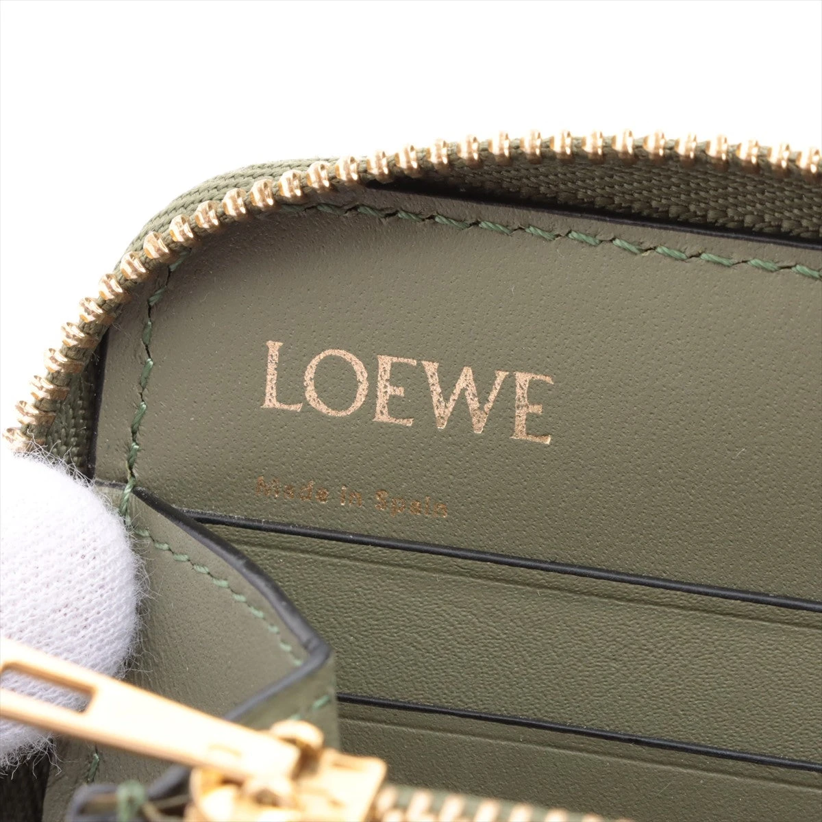 ✨付属品完備✨ロエベ 折り財布 ラウンドジップ アナグラム リピート レザー 楽天市場】ロエベ【LOEWE】レザーリピートアナグラムラウンド