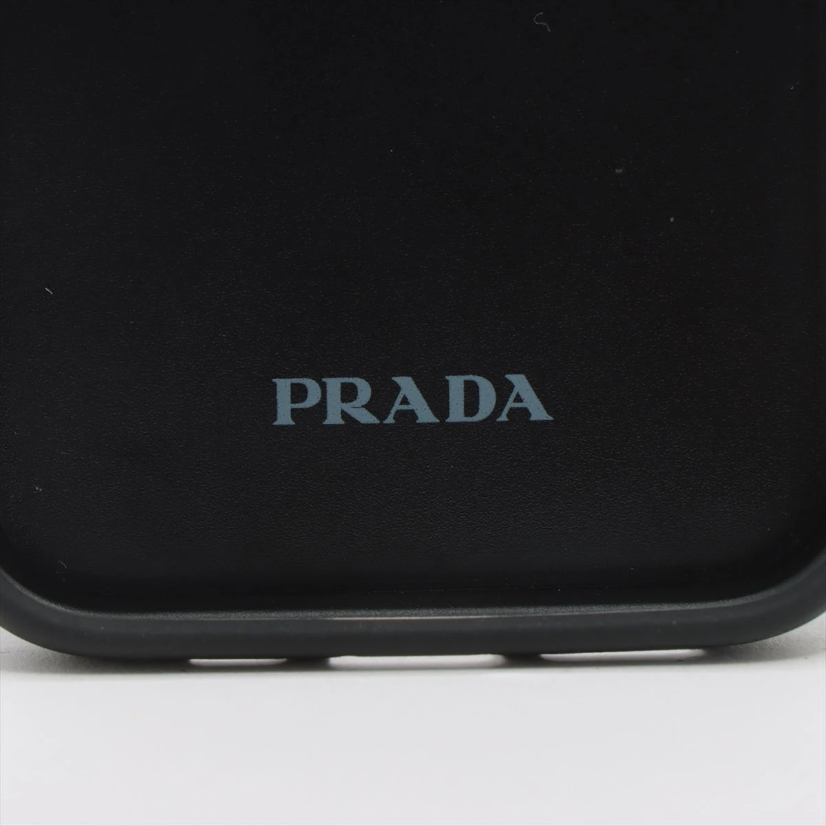 ◇プラダ◇1ZH197/レザー/サフィアーノ/トライアング/iPhoneケース 楽天市場】◇ミウラ◇プラダ PRADA サフィアーノトライアングル