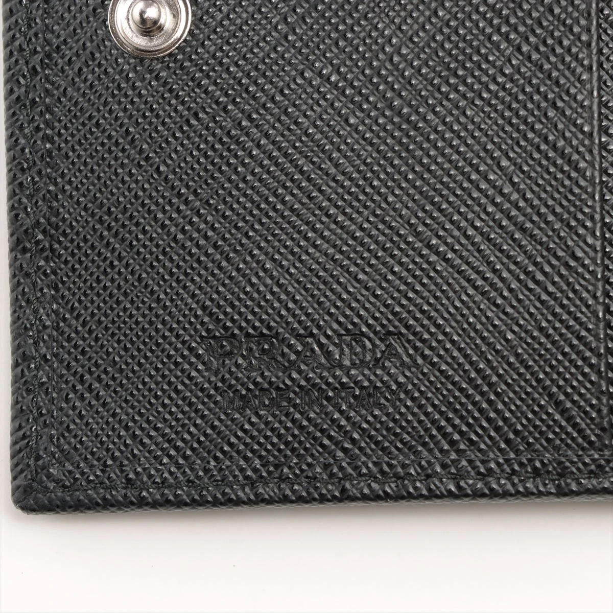 プラダ テスート サフィアーノ 2ML049 コンパクトウォレット ブラック