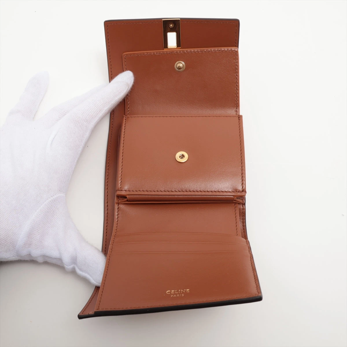 期間限定セール！！セリーヌウォレット 買取】CELINE【セリーヌ】 ストラップ付きウォレット